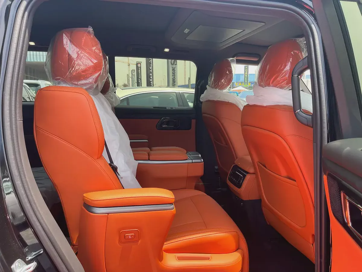 Rox 01 VIP 2026 Chinese Specs - Brand New SUV / EVS Warranty And Service Contact 5 Years 6-Seater-11-11