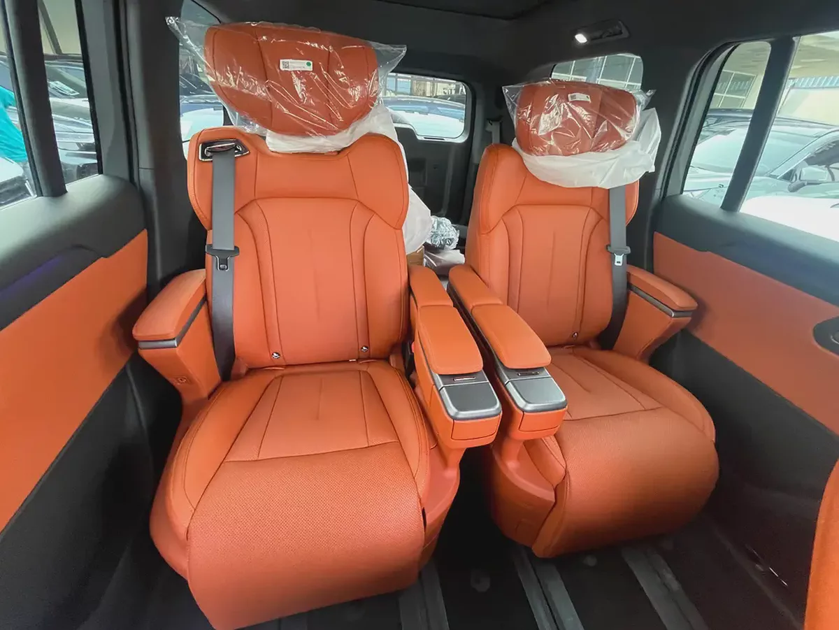 Rox 01 VIP 2026 Chinese Specs - Brand New SUV / EVS Warranty And Service Contact 5 Years 6-Seater-16-16