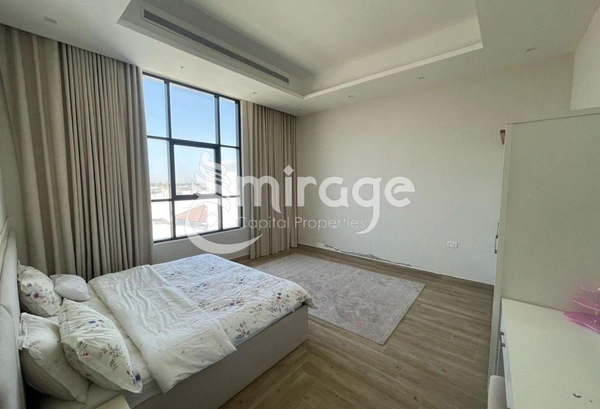 Corner Villa | Huge Plot | Commercial 8BR