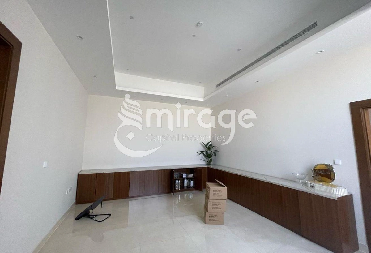 Corner Villa | Huge Plot | Commercial 8BR