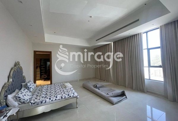 Corner Villa | Huge Plot | Commercial 8BR