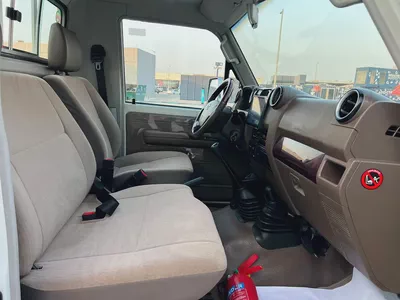 Toyota Land Cruiser 70 Series LC 79 LX 2022 GCC Specs-8