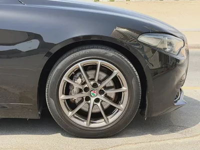 2019 Alfa Romeo Giulia Standard - GCC Specs-3