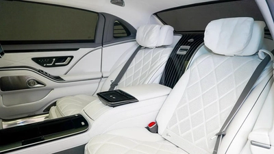 Mercedes-Maybach S-Class S 680-7