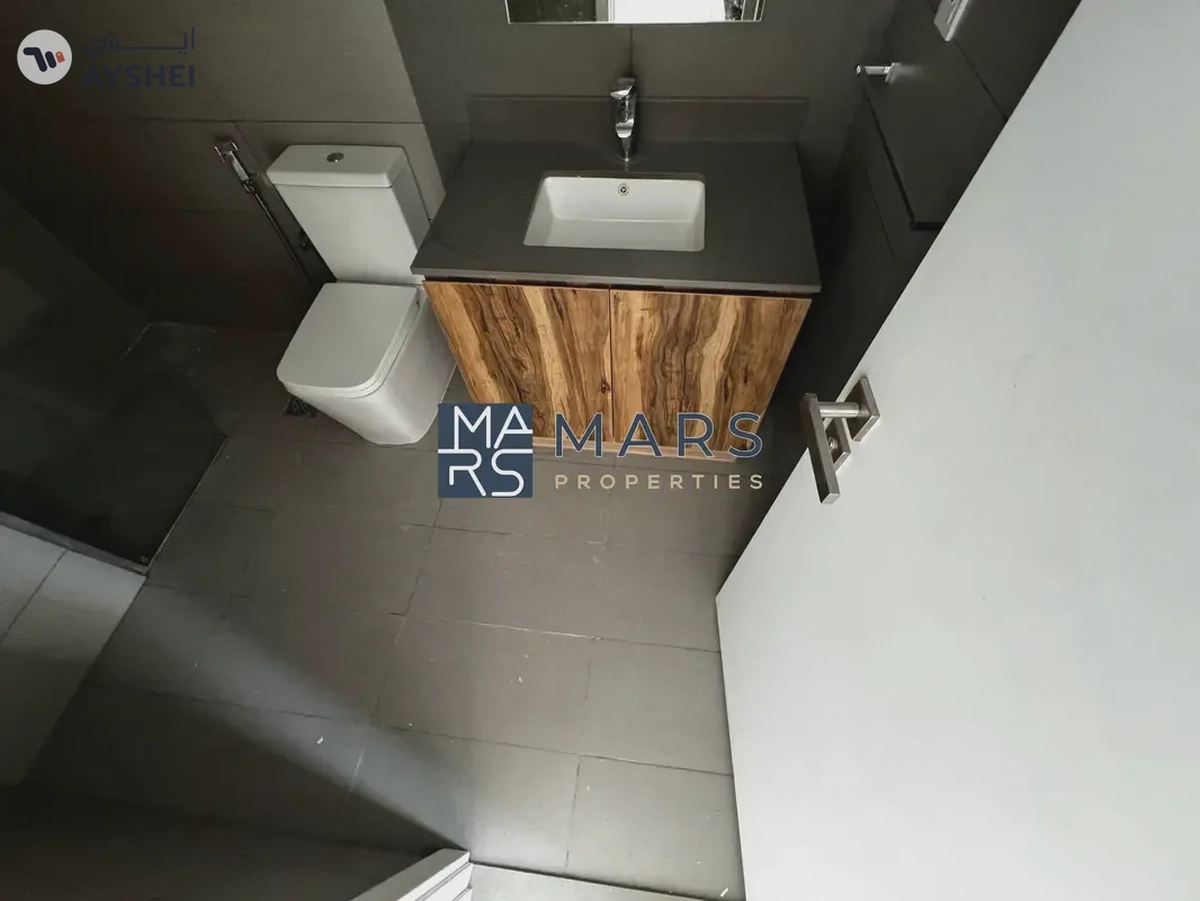Luxurious one bedroom with a huge terrace and all facilities in community available in 50k.-10-10