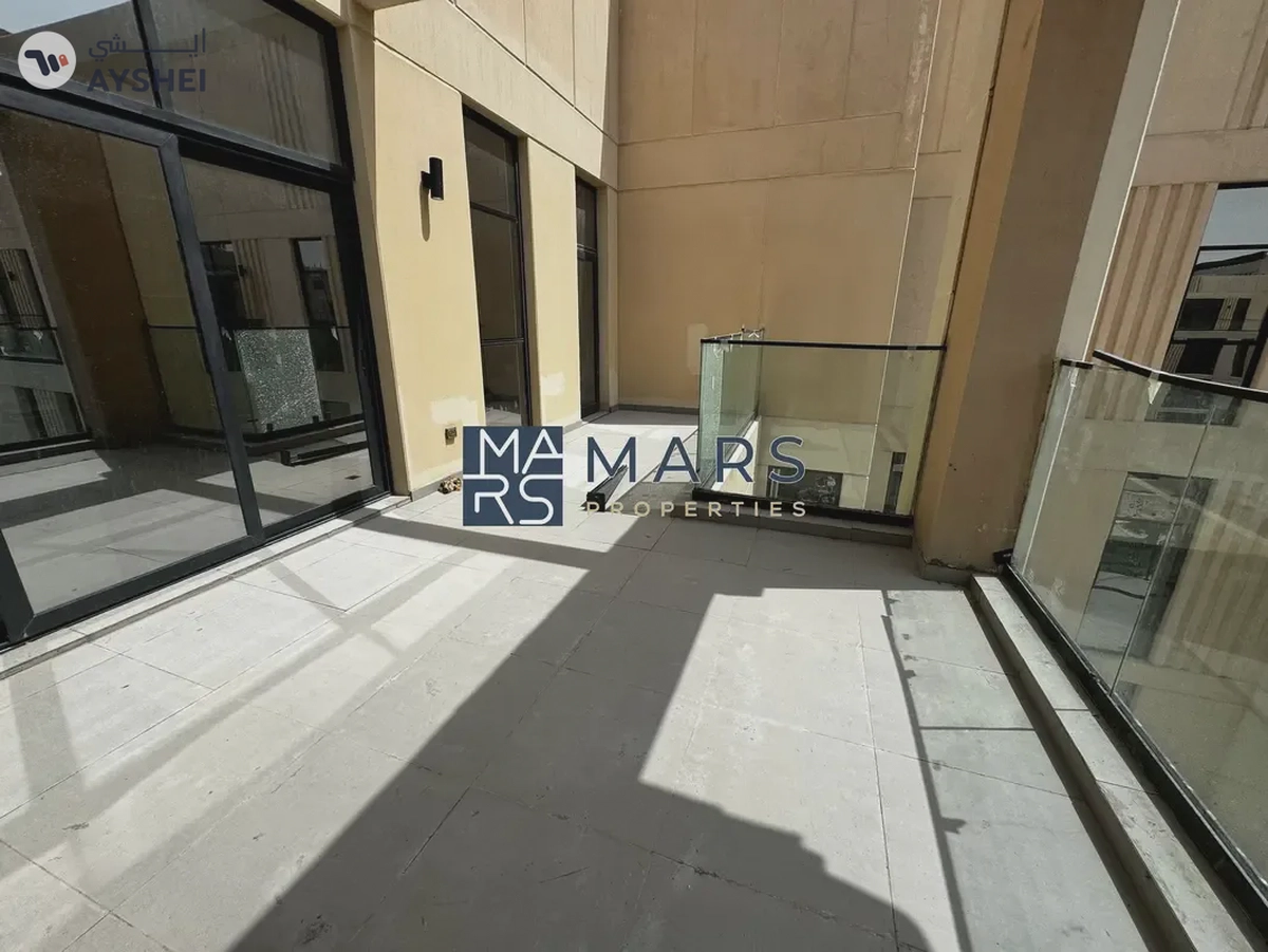 Luxurious one bedroom with a huge terrace and all facilities in community available in 50k.-4-4