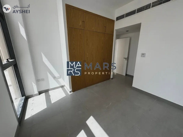 Luxurious one bedroom with a huge terrace and all facilities in community available in 50k.