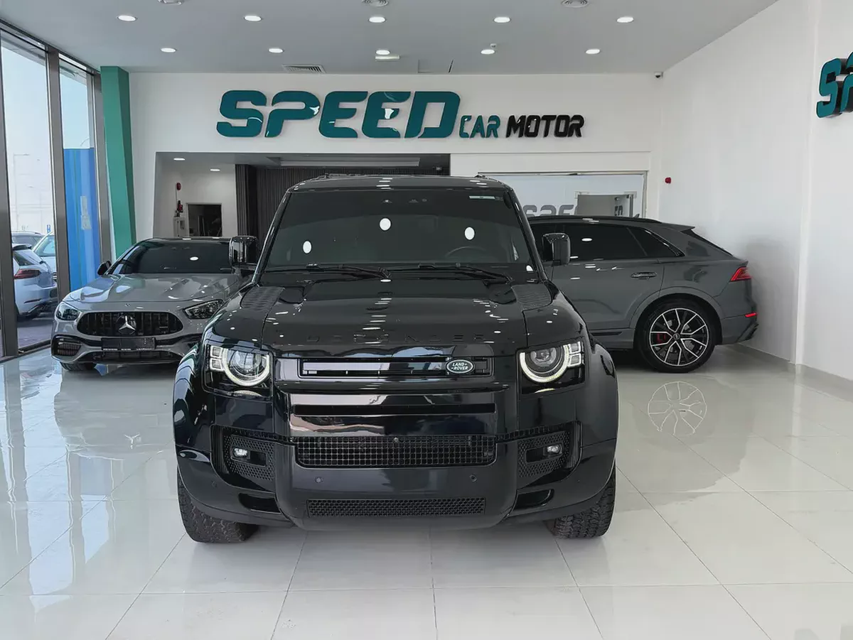 Land Rover Defender 110 SE P400 2024 GCC Specs-2-2