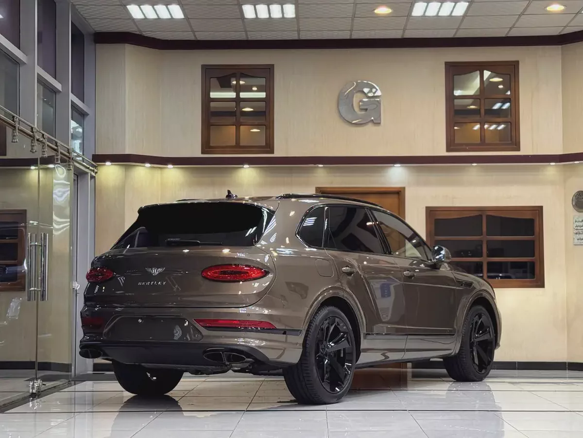 BENTAYGA AZURE / 5 YEARS WARRANTY / 10,000 Km / FULL OPTION-1-1