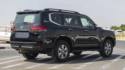 Toyota Land Cruiser Toyota Land Cruiser VX 4.0L petrol 2025-3