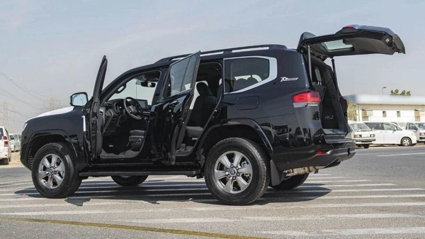 Toyota Land Cruiser Toyota Land Cruiser VX 4.0L petrol 2025