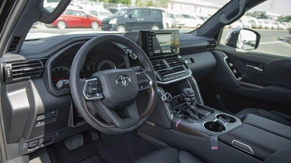 Toyota Land Cruiser Toyota Land Cruiser VX 4.0L petrol 2025