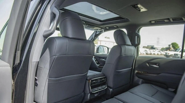 Toyota Land Cruiser Toyota Land Cruiser VX 4.0L petrol 2025