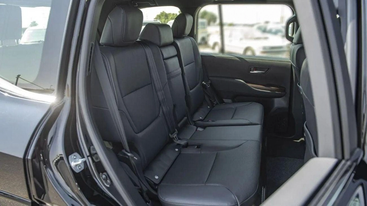 Toyota Land Cruiser Toyota Land Cruiser VX 4.0L petrol 2025-14-14