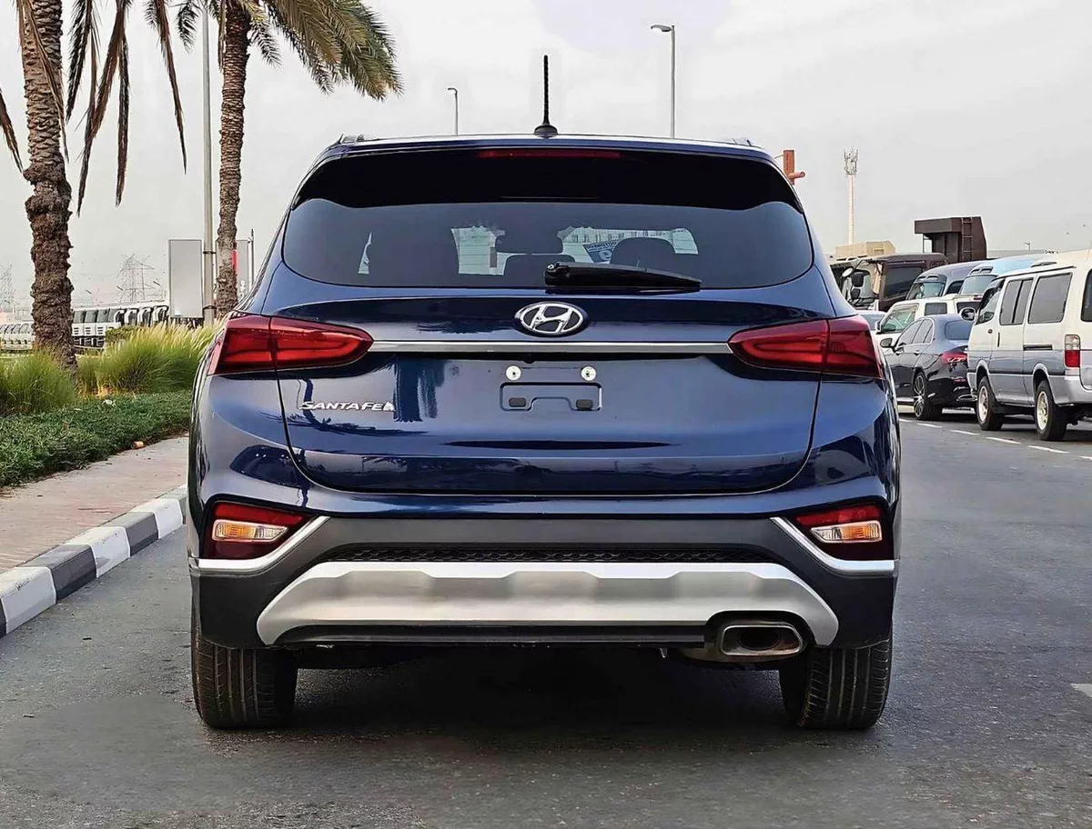 Hyundai Santa Fe STD (NON GCC) SE/ RADAR/ LANE ASSIST/ LEATHER SEATS/ DVD CAMERA/ EXPORT ONLY / LOT# 35098-5-0