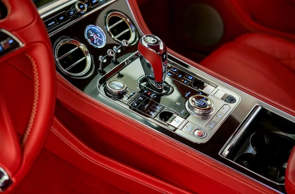 AED 5937 PM | BENTLEY CONTINENTAL GT W12 2019 | PRISTINE CONDITION | 1 YEAR WARRANTY | GCC