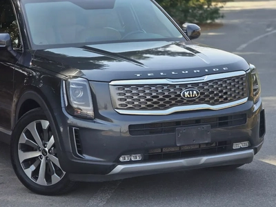 Kia Telluride 2020 GCC Specs - Family SUV - Accident free - Perfect condition - 2keys-3