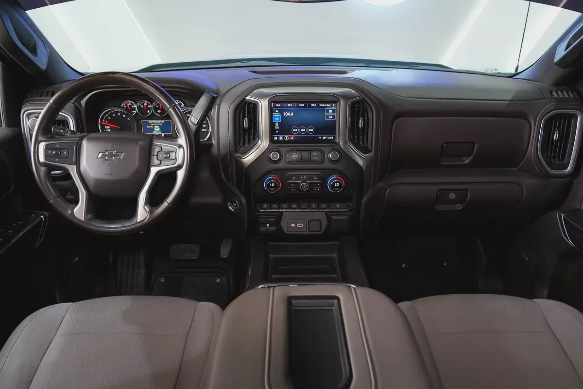 2021 - Chevrolet Silverado LT Z71 - GCC-13-13