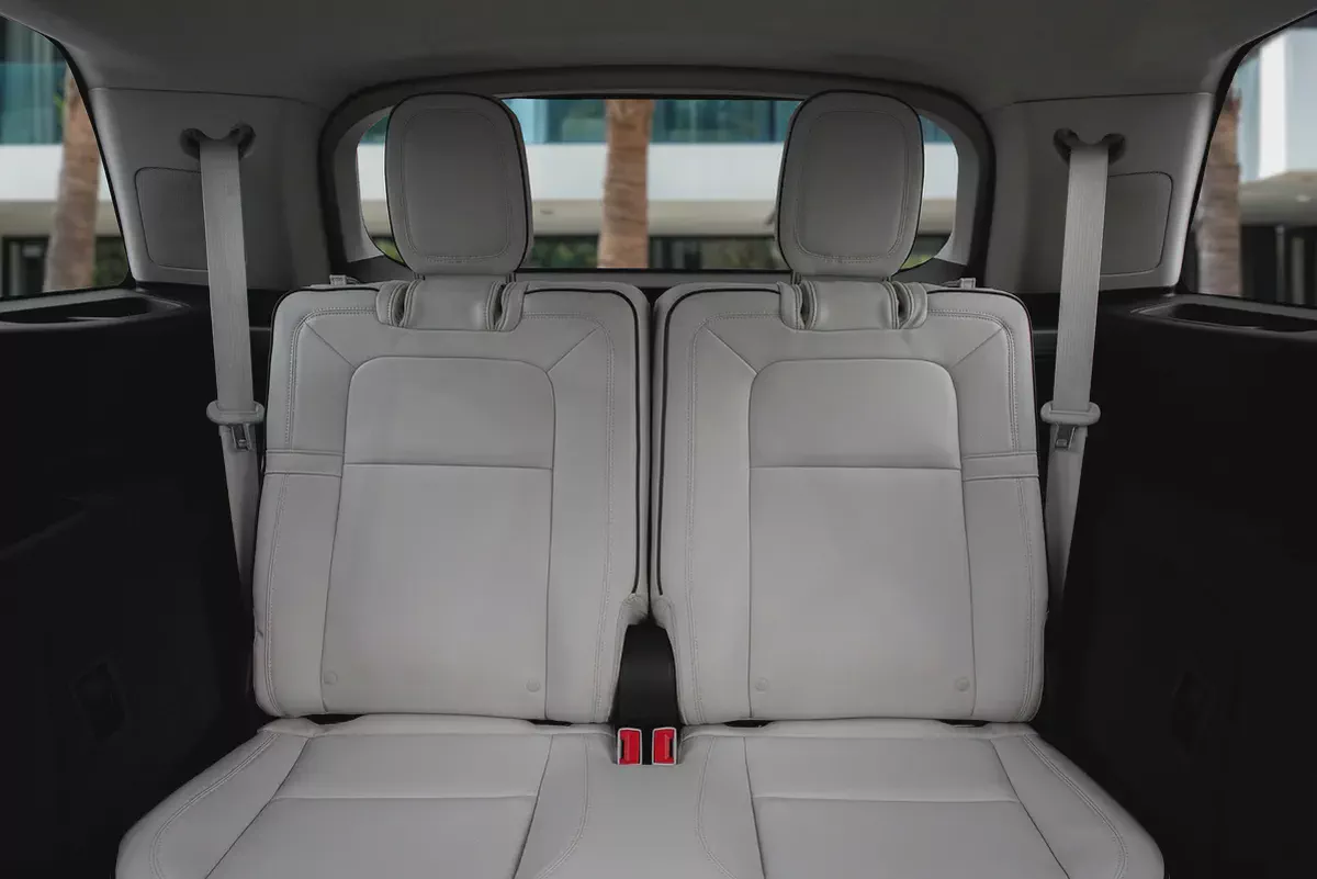 4,113 P.M | 0% Downpayment | AVIATOR PRESIDENTIAL | WARRANTY 2029!-12-12