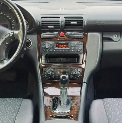 BENZ C240 | 2002 | CLEAN CAR | JAPAN IMPORT-19