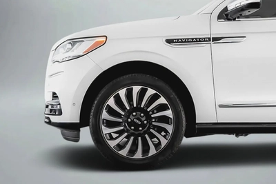 AED 5,013 / 60 months | 0% DP | 2023 Lincoln Navigator Presidential / Full Service History-5