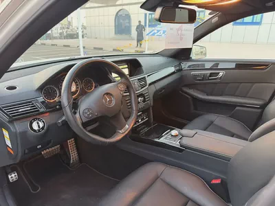 MERCEDES E 550 AMG - 2009 - 88,000 kms - FULL OPTION - JAPANESE SPEC-6
