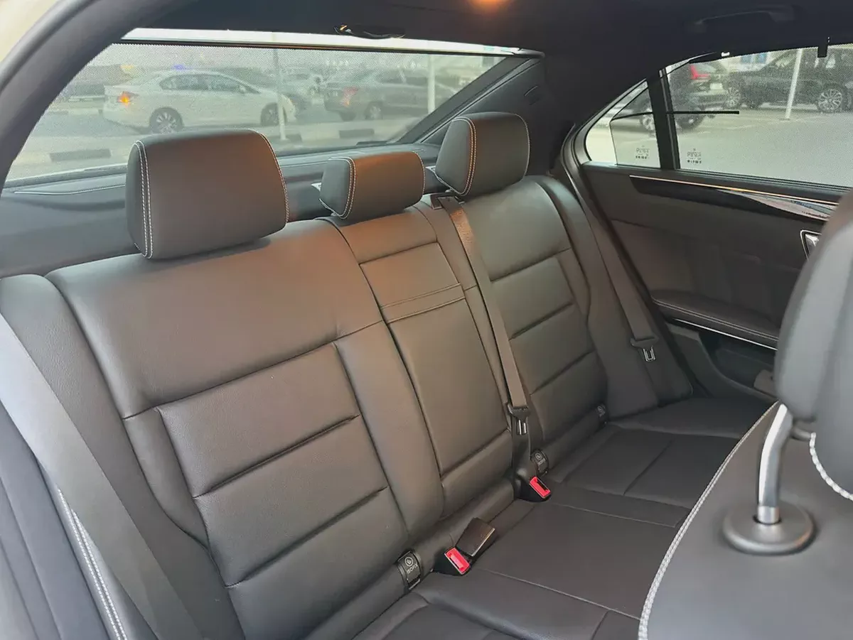MERCEDES E 550 AMG - 2009 - 88,000 kms - FULL OPTION - JAPANESE SPEC-10-10
