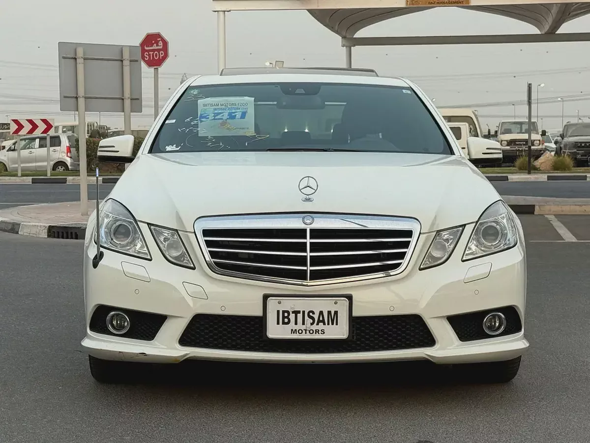 MERCEDES E 550 AMG - 2009 - 88,000 kms - FULL OPTION - JAPANESE SPEC-2-2