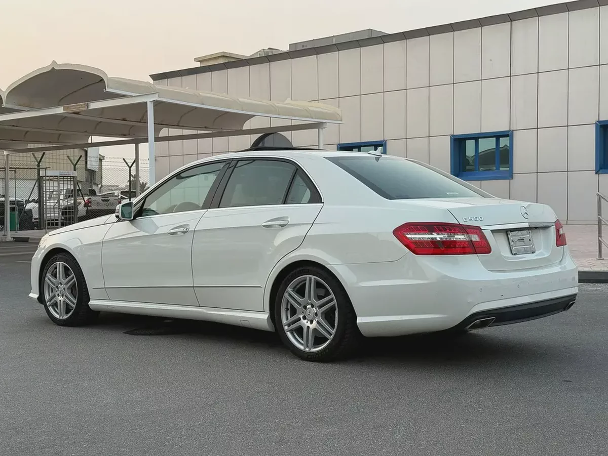 MERCEDES E 550 AMG - 2009 - 88,000 kms - FULL OPTION - JAPANESE SPEC-3-3