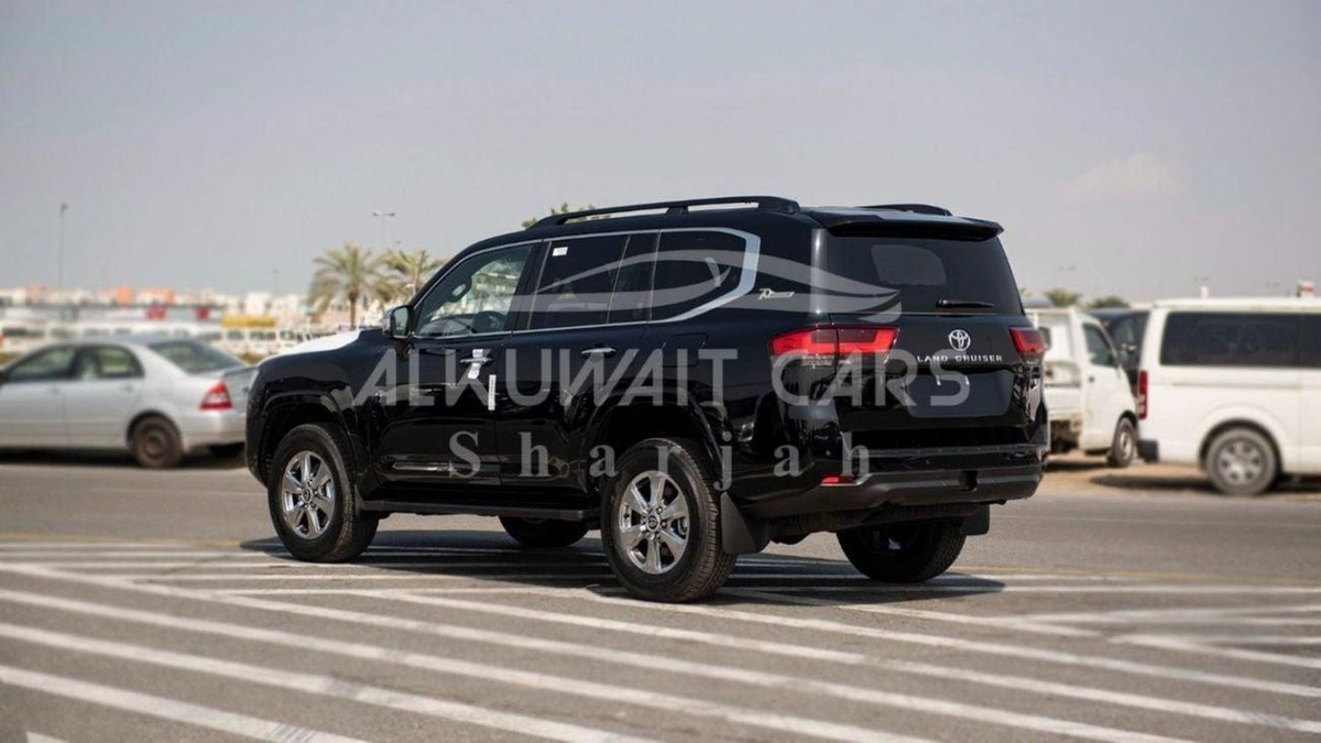 Toyota Land Cruiser VX TOYOTA LAND CRUISER 300 VX 3.5P AT MY2024 – BLACK-5-0