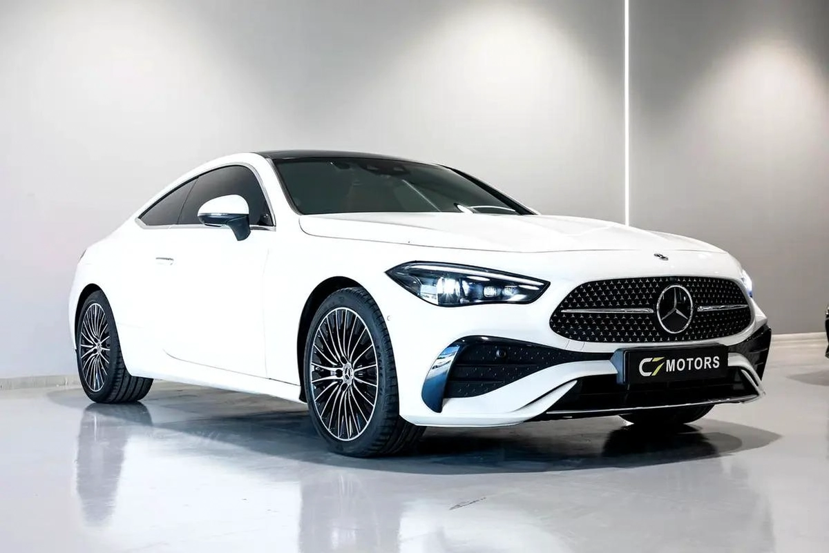 MERCEDES CLE 200/ 1,700km Only!! / 3,100 Monthly-5-5