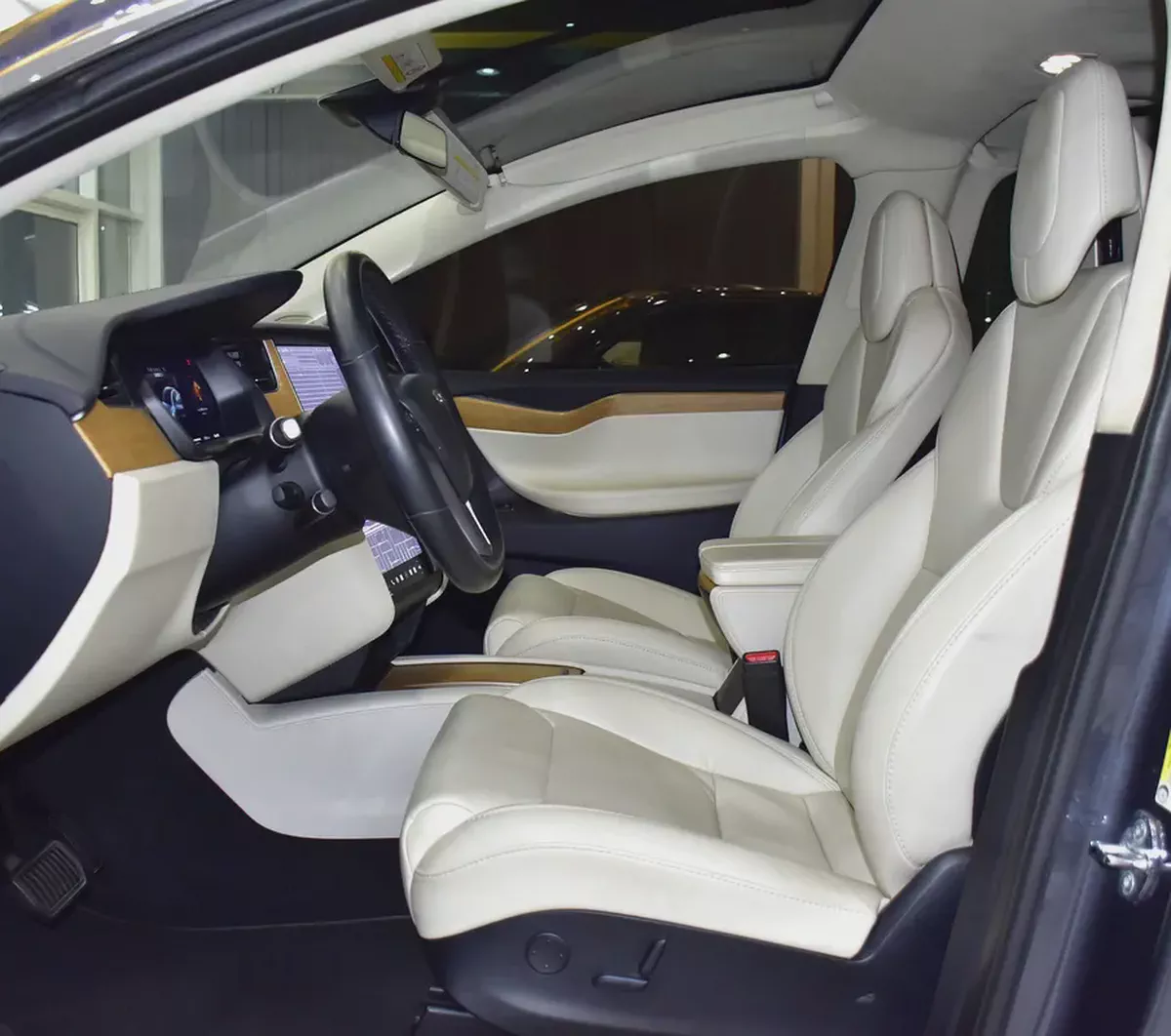 AED 2,360 EMi at 0% DP | Tesla Model X 100D - Long Range ( 2019 Model ) in Grey Color GCC Specs-10-10