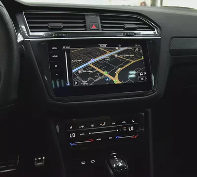 AED 2,280 EMi at 0% DP | Volkswagen Tiguan R-Line 4Motion ( 2024 Model ) in White Color GCC Specs-16