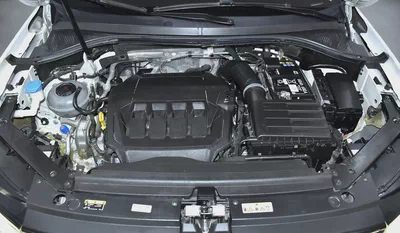 AED 2,280 EMi at 0% DP | Volkswagen Tiguan R-Line 4Motion ( 2024 Model ) in White Color GCC Specs-19