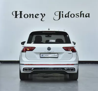 AED 2,280 EMi at 0% DP | Volkswagen Tiguan R-Line 4Motion ( 2024 Model ) in White Color GCC Specs-5