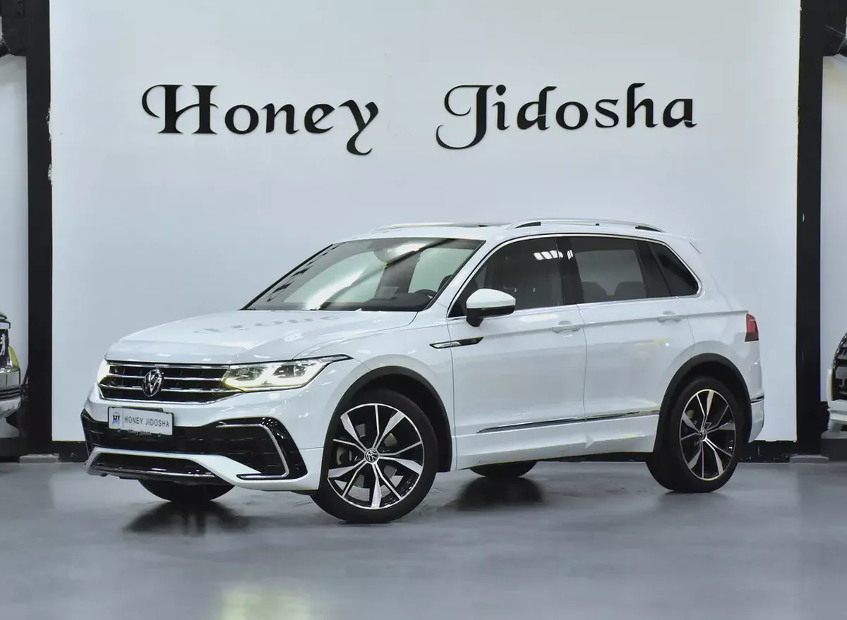 AED 2,280 EMi at 0% DP | Volkswagen Tiguan R-Line 4Motion ( 2024 Model ) in White Color GCC Specs