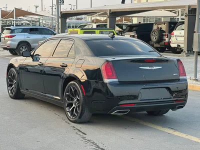 كرايسلر 300c مواصفات امريكية 2020 بحالة جيدة-4