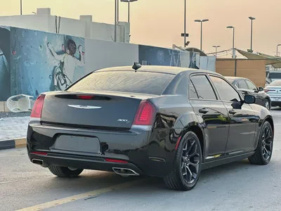 كرايسلر 300c مواصفات امريكية 2020 بحالة جيدة-5