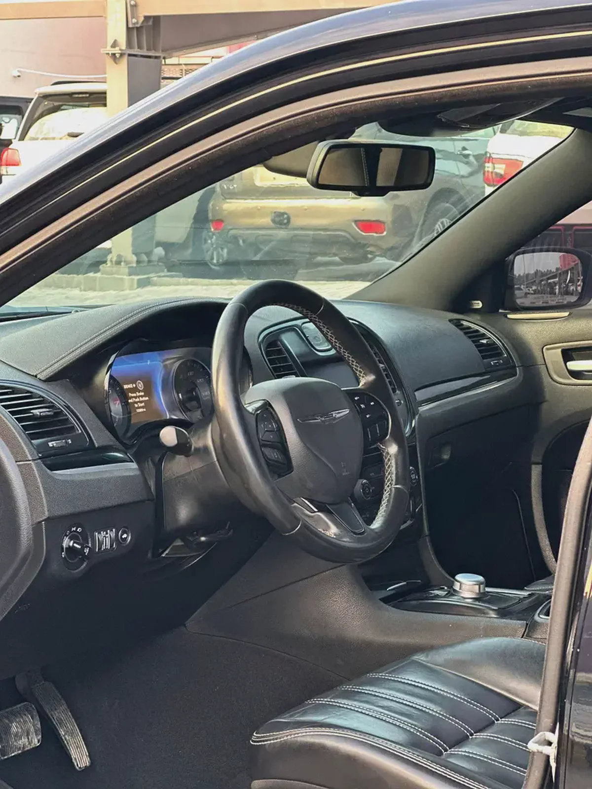 كرايسلر 300c مواصفات امريكية 2020 بحالة جيدة-7-7