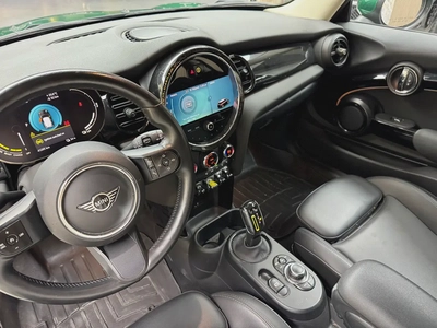 Mini Cooper electric 2023-11