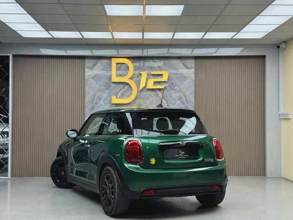 Mini Cooper electric 2023