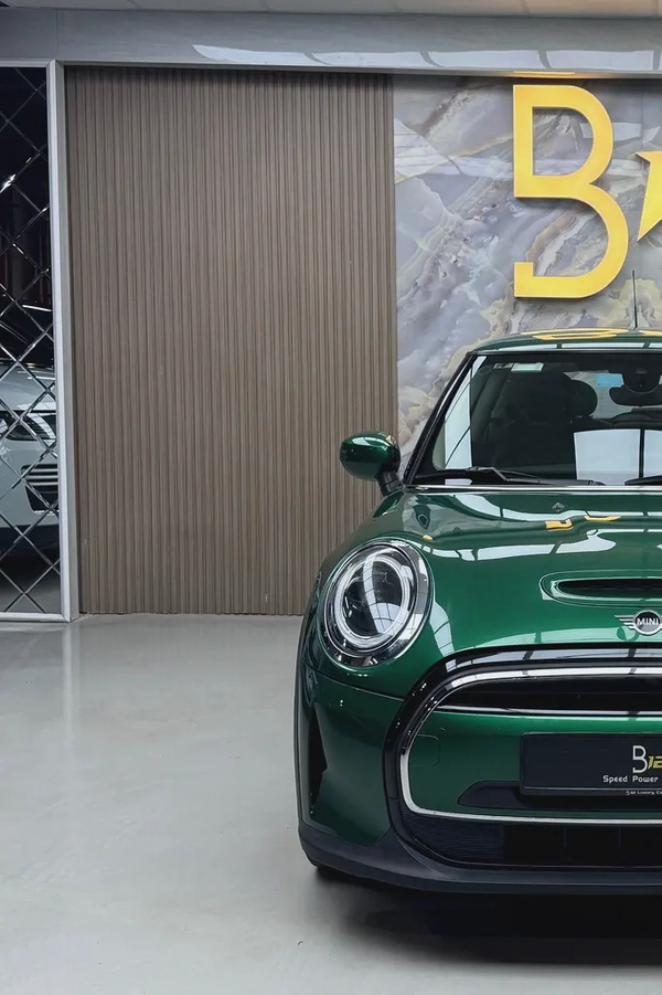 Mini Cooper electric 2023