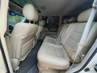 Lexus LX 470 2003 American Specs - Excellent Condition-17