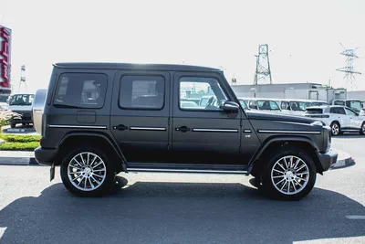 2021 - BENZ G550 - SUPER CLEAN - LIKE NEW - ONLY 54,000 KM-3