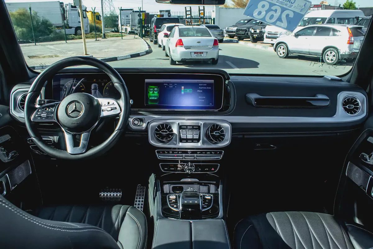2021 - BENZ G550 - SUPER CLEAN - LIKE NEW - ONLY 54,000 KM-9-9