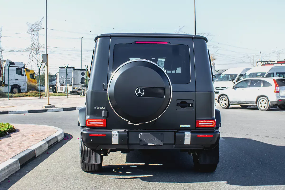 2021 - BENZ G550 - SUPER CLEAN - LIKE NEW - ONLY 54,000 KM-8-8