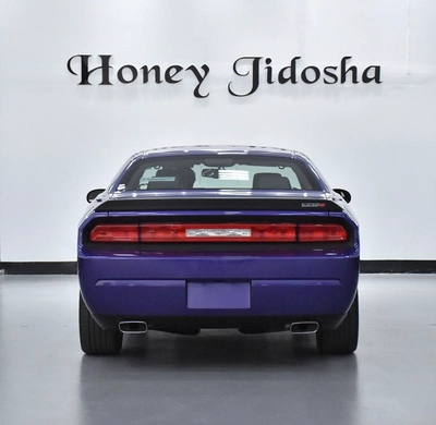 Dodge Challenger SRT8 6.1 HEMI ( 2010 Model ) in Purple / Violet Color GCC Specs-13
