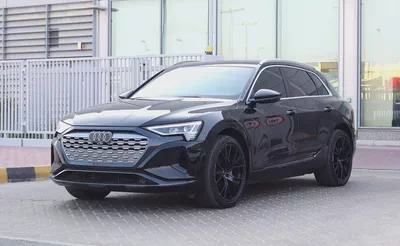 Audi Q8 55 TFSI quattro S line - Model2024 - GCC Specs - Brand New!-0