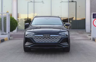 Audi Q8 55 TFSI quattro S line - Model2024 - GCC Specs - Brand New!-1