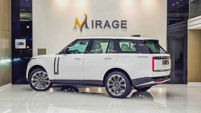 RANGE ROVER - VOGUE - HSE - V 8 P530 - GCC SPECS - UNDER WARRANTY - 2024 MODEL - WHITE/WHITE-16